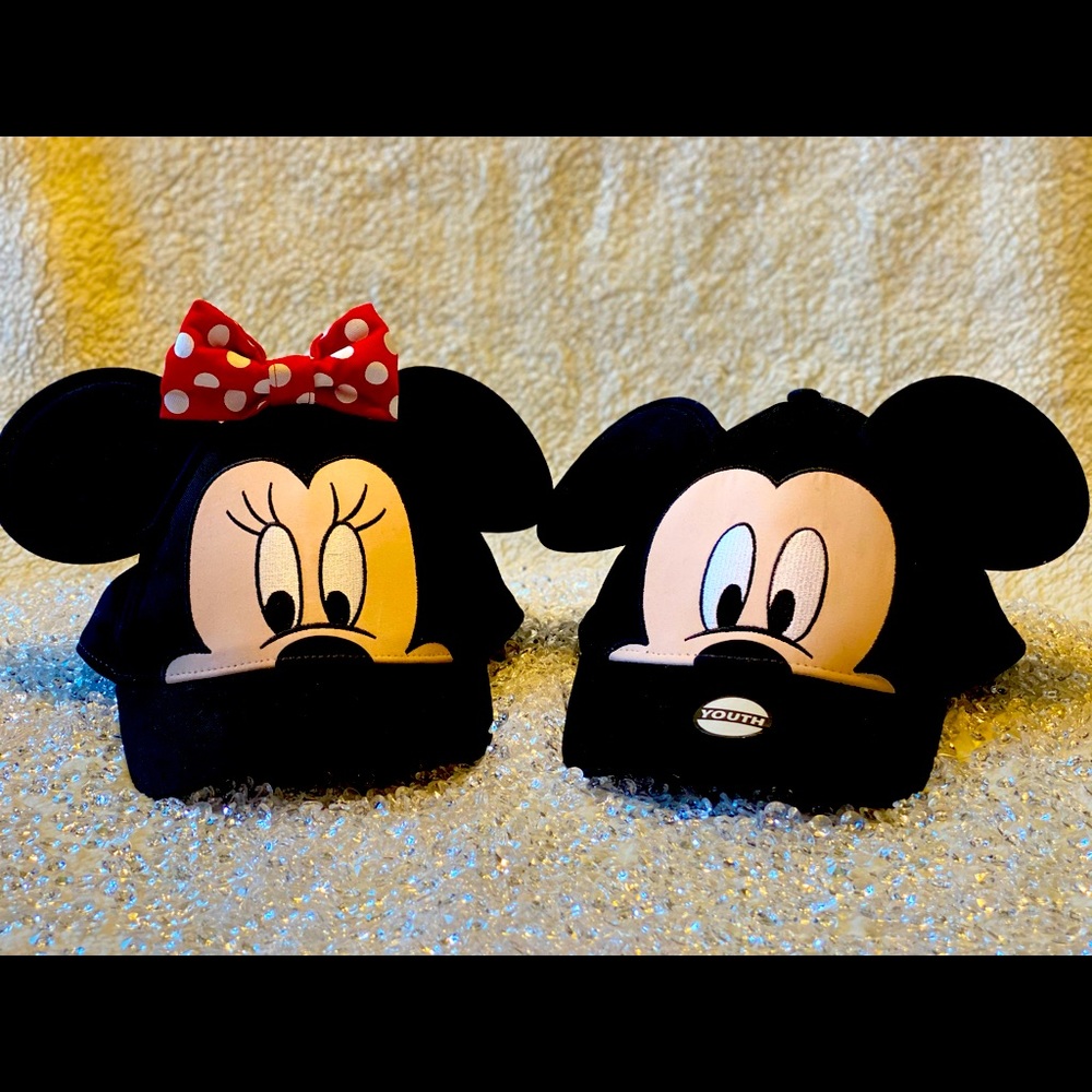 MINNIE AND MICKEY MOUSE YOUTH BASEBALL CAPS